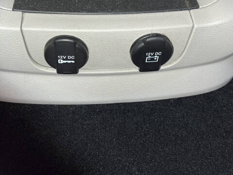 2012 Chrysler Town and Country Touring