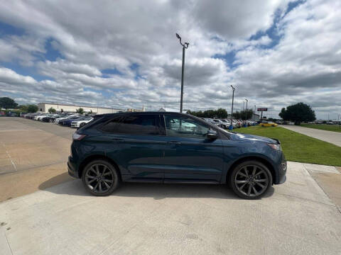 2016 Ford Edge Sport