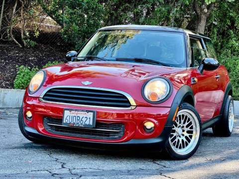 2013 MINI Hardtop Cooper