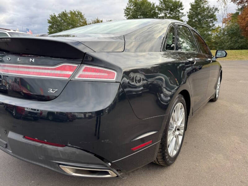 2014 Lincoln MKZ