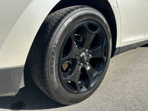 2019 Ford Taurus Limited