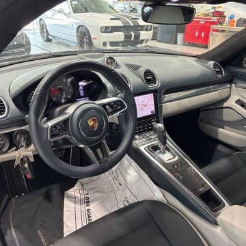 2017 Porsche 718 Cayman S