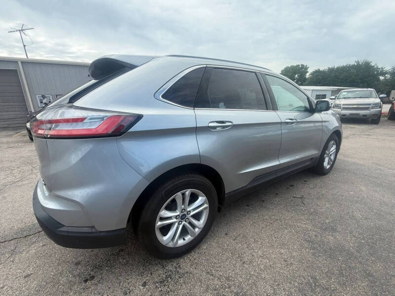 2020 Ford Edge
