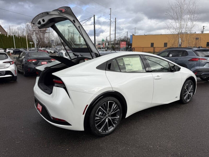 2026 Toyota Prius XLE