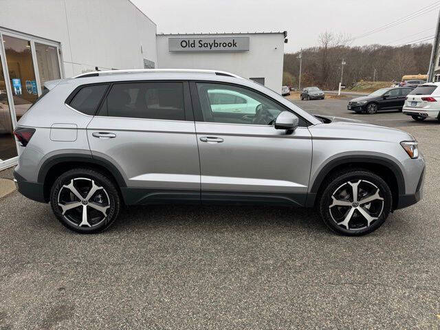 2026 Volkswagen Taos SEL 4Motion