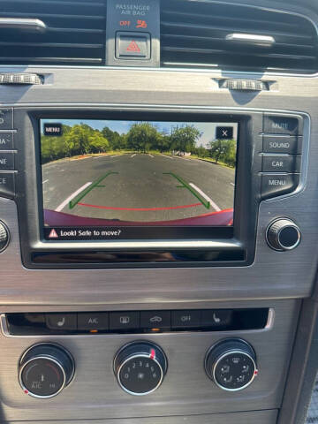 2017 Volkswagen Golf