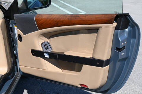 2005 Aston Martin DB9 Volante