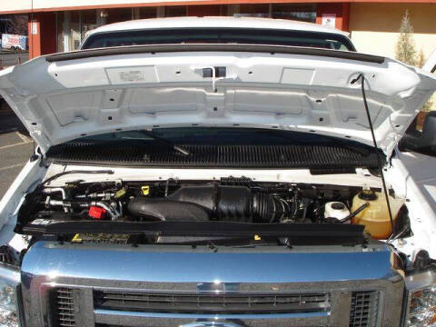 2011 Ford E-Series E-350 SD XLT