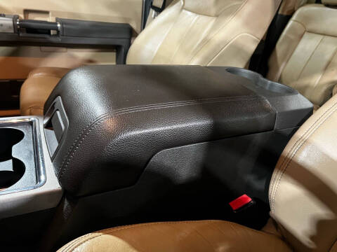 2015 Ford F-450 Super Duty Lariat