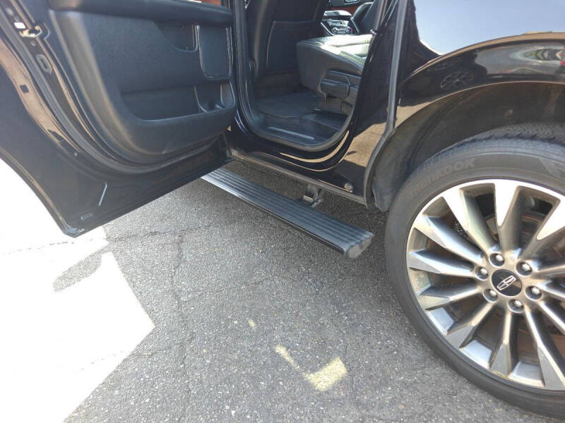 2019 Lincoln Navigator L Select