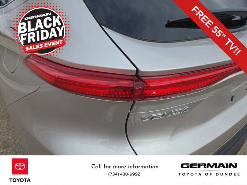 2024 Toyota Venza LE