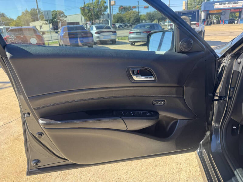 2016 Acura ILX w/Tech w/A-SPEC