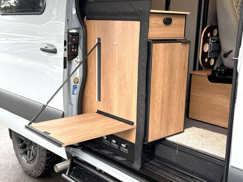 2025 Mercedes-Benz Sprinter