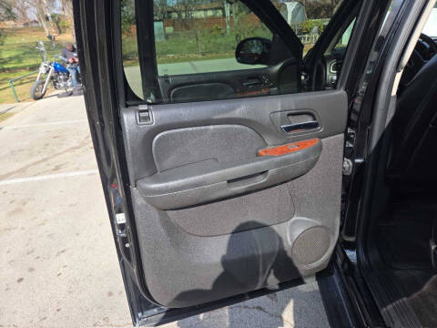 2012 GMC Yukon XL SLT