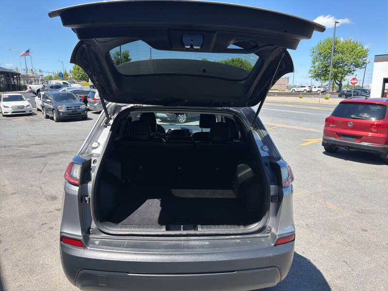 2019 Jeep Cherokee Latitude Plus