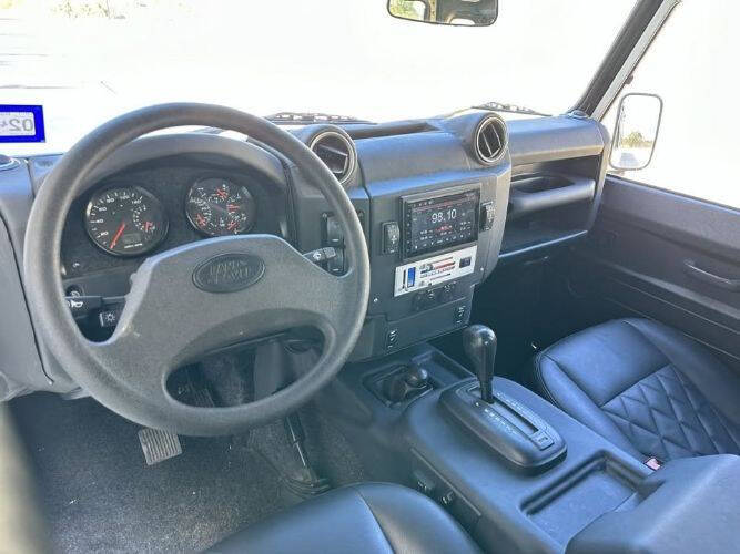 1990 Land Rover Defender 110