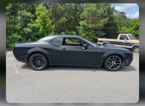 2016 Dodge Challenger 392 HEMI Scat Pack Shaker