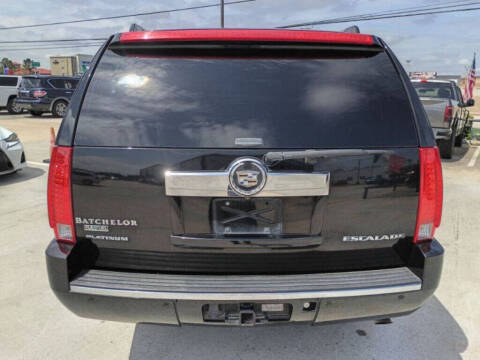 2011 Cadillac Escalade ESV Platinum Edition
