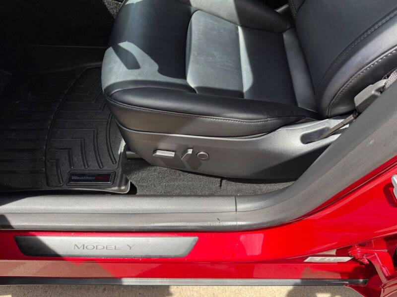 2023 Tesla Model Y Long Range
