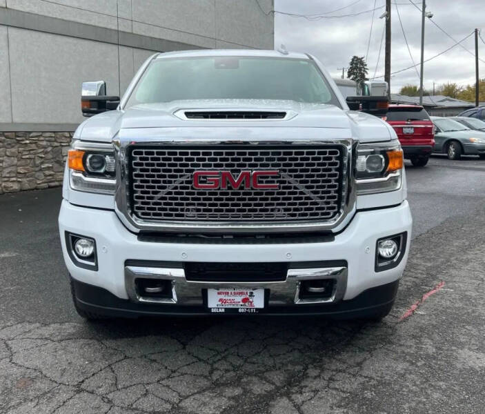 2017 GMC Sierra 2500HD Denali