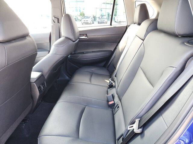 2023 Toyota Corolla Cross XLE