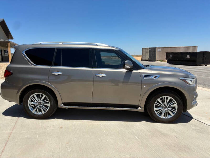2019 Infiniti QX80 Luxe