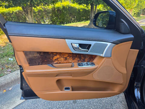 2012 Jaguar XF Portfolio