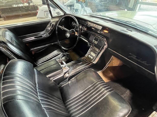 1965 Ford Thunderbird