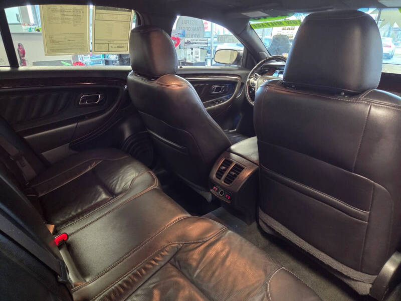 2016 Ford Taurus Limited