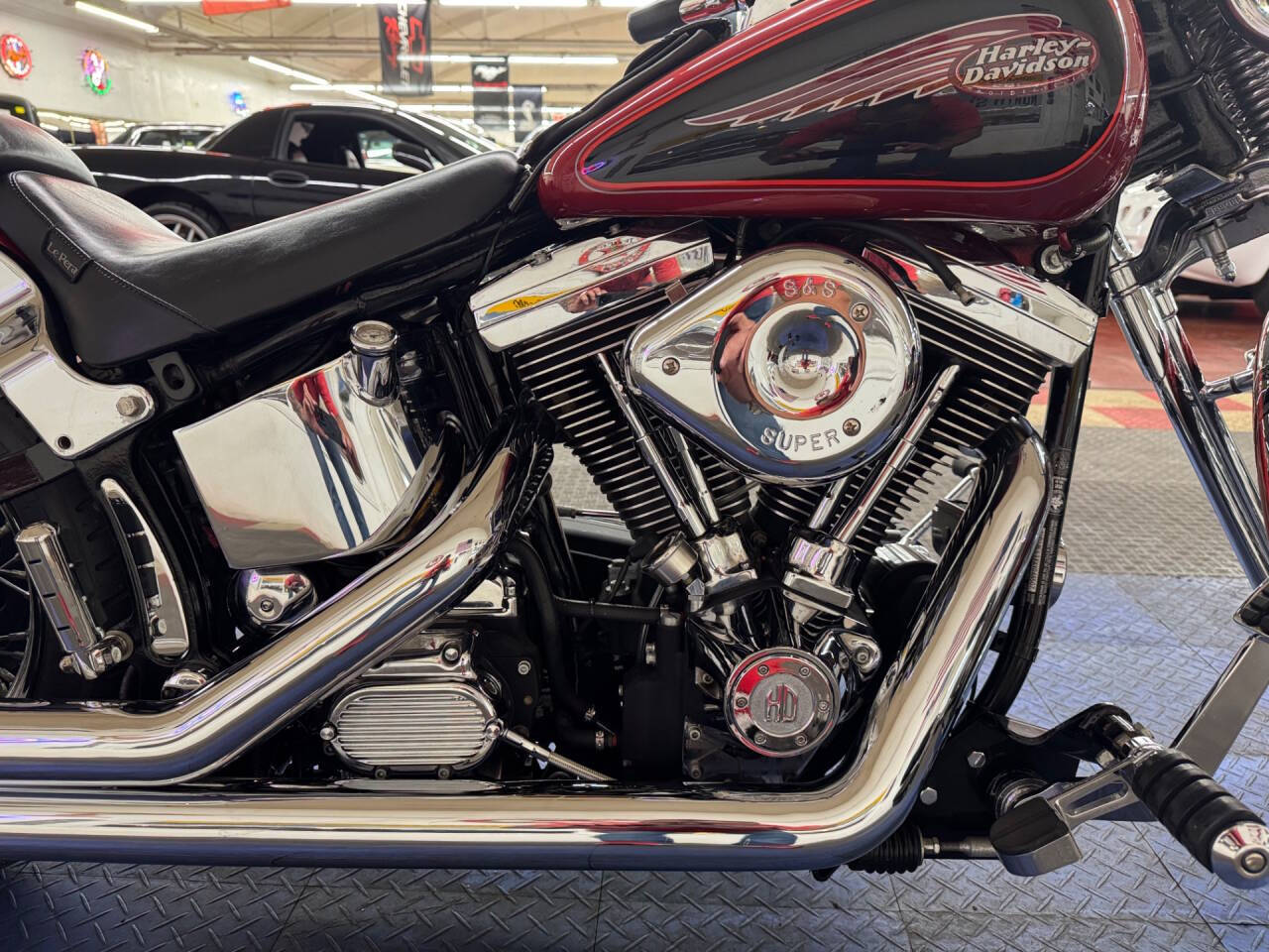 1999 Harley-Davidson FXSTS 8