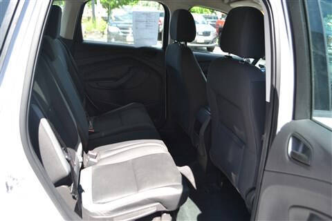 2016 Ford Escape S