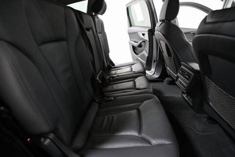 2022 Audi Q7 quattro Premium Plus 55 TFSI