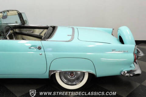 1956 Ford Thunderbird