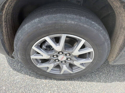 2021 GMC Acadia SLT