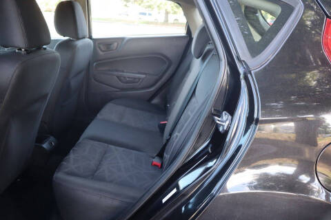 2013 Ford Fiesta SE