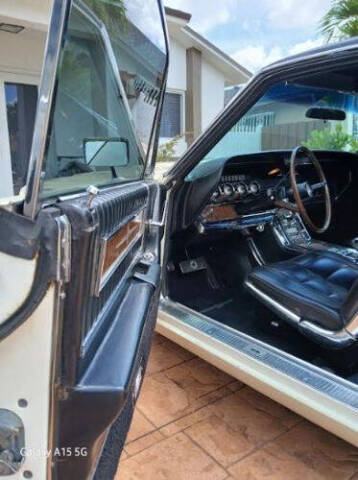 1966 Ford Thunderbird