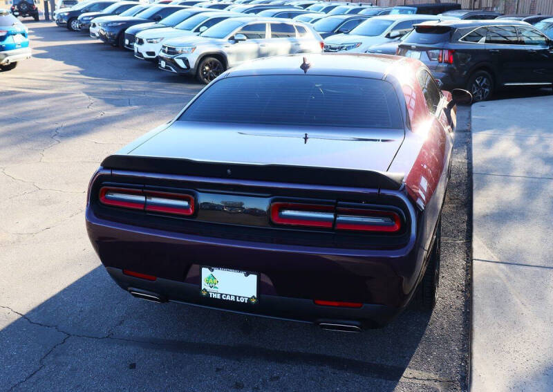 2020 Dodge Challenger SXT