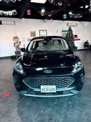 2021 Ford Escape Hybrid SE