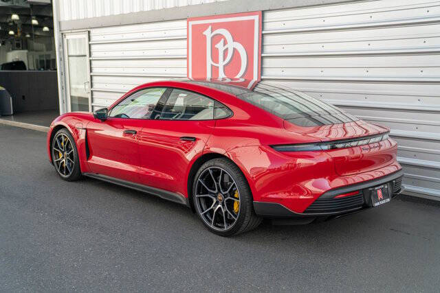 2022 Porsche Taycan 48