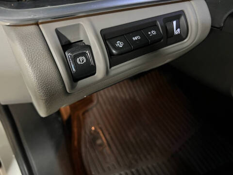 2013 Cadillac XTS Premium Collection