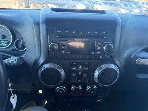 2015 Jeep Wrangler Unlimited Sport