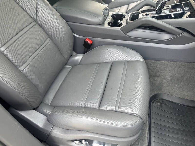 2021 Porsche Cayenne