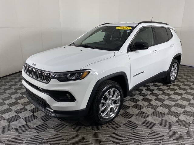2023 Jeep Compass Latitude Lux