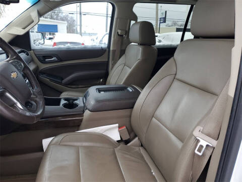 2016 Chevrolet Suburban LT