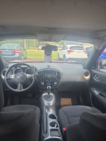 2011 Nissan JUKE SV