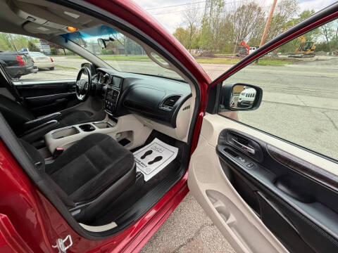 2015 Dodge Grand Caravan SXT Plus