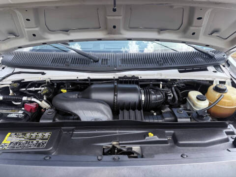 2013 Ford E-Series E-350 SD XL