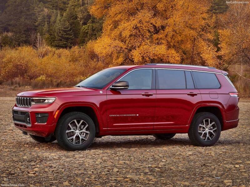 2024 Jeep Grand Cherokee L for sale at Xclusive Auto Leasing NYC in Staten Island NY