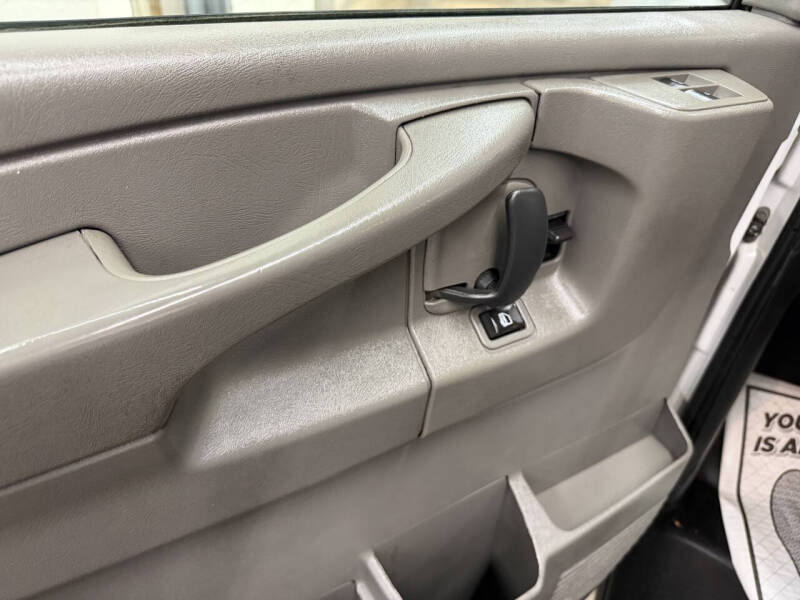 2014 Chevrolet Express 2500