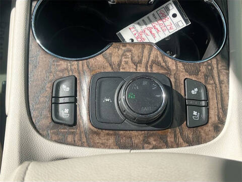 2020 GMC Acadia Denali